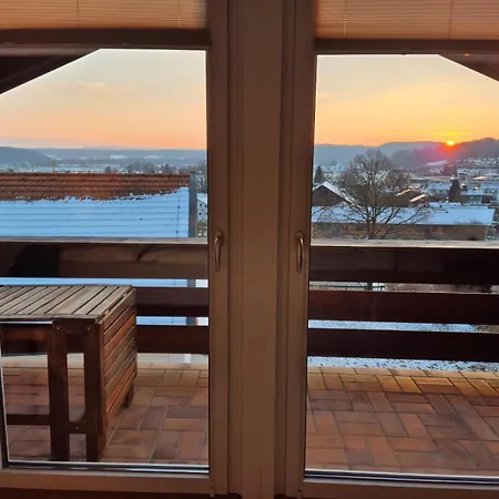 With A View - Mit Balkon Und Bergblick - Zwischen Muenchen Und Rosenheim Ubytování v soukromí *