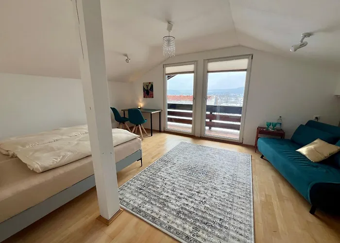 With A View - Mit Balkon Und Bergblick - Zwischen Muenchen Und Rosenheim * フェルトキルヒェン・ヴェスターハム